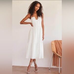 Lulus Simplicity and Sweetness White Sleeveless
Tiered Midi Dress